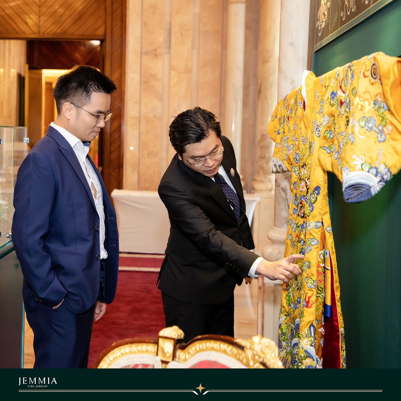 Chuyến công tác của nhà Jemmia đến các Tiểu Vương quốc Ả-rập Thống nhất.