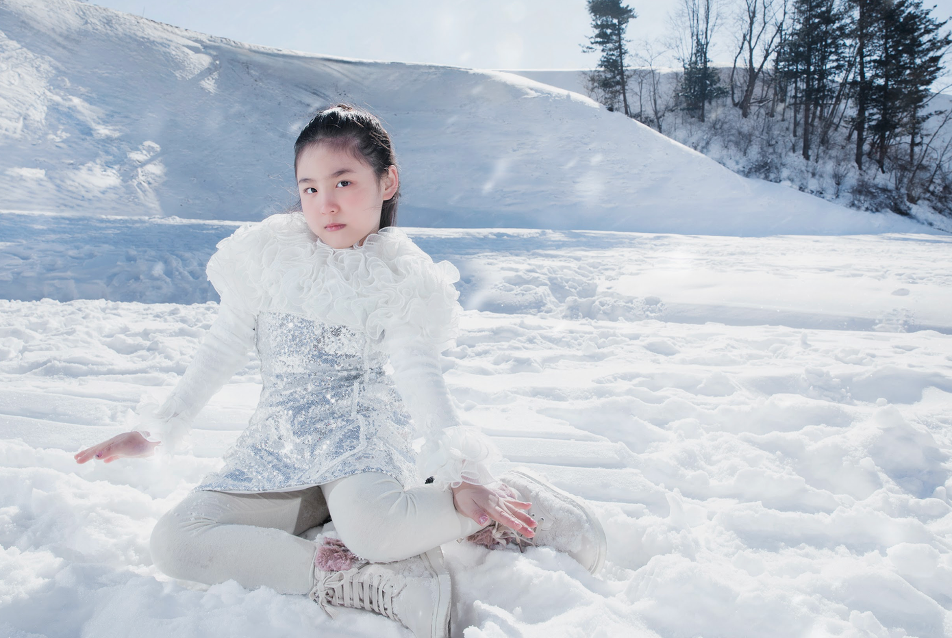 The new generation of model được xem là dự án thời trang lớn mở đầu năm 2024, đánh dấu điểm nhấn thời trang đặc biệt của người Việt thực hiện tại nước ngoài. The new generation of model được xem là dự án thời trang lớn mở đầu năm 2024, đánh dấu điểm nhấn thời trang đặc biệt của người Việt thực hiện tại nước ngoài.