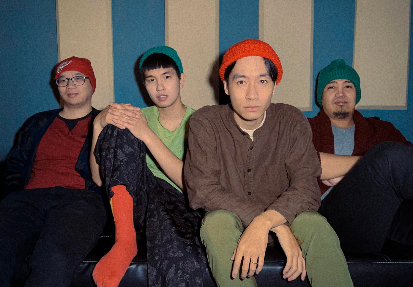 Ngọt tan rã, hủy hai show diễn ngay phút chót. Ngọt tan rã, hủy hai show diễn ngay phút chót.