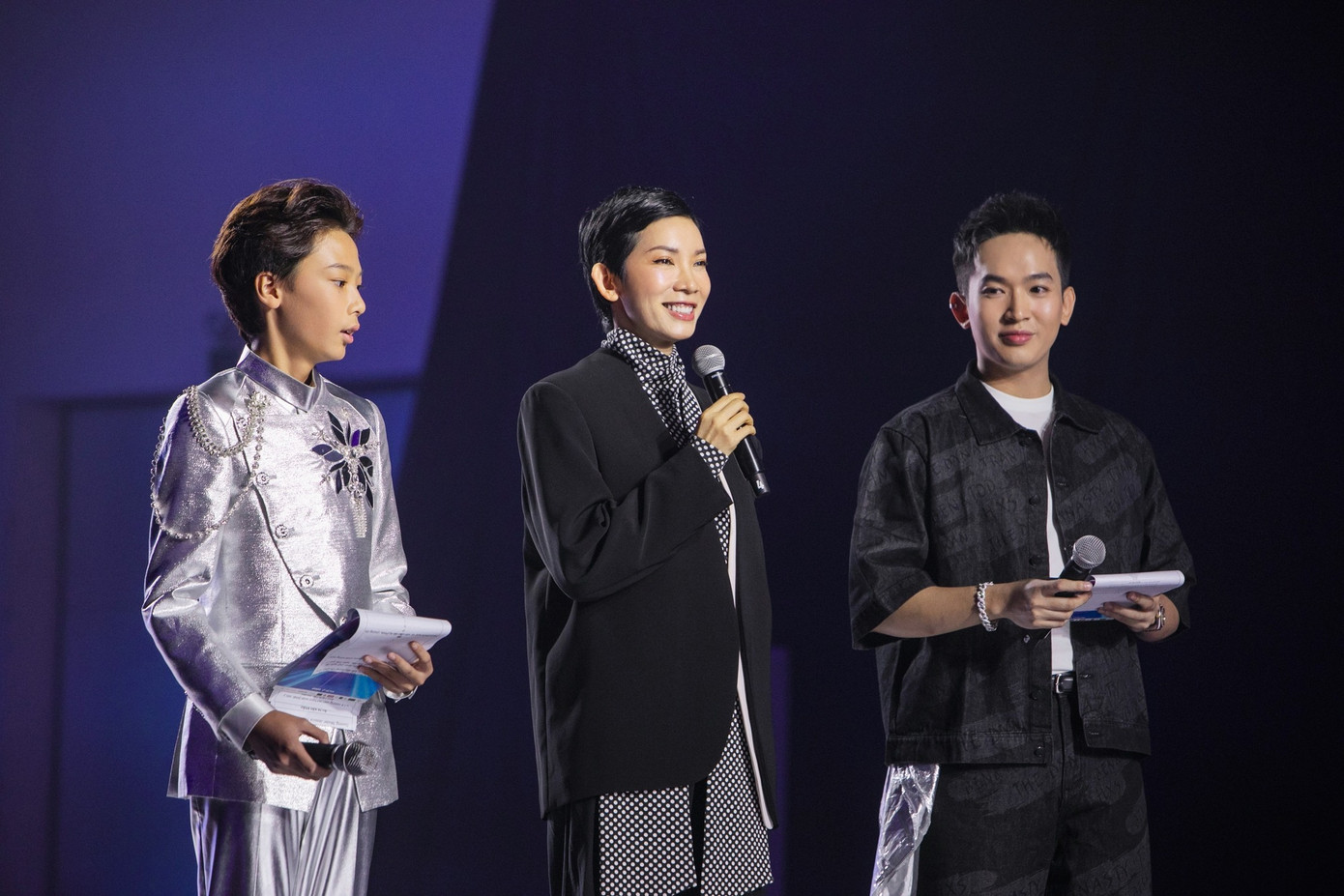 Xuân Lan làm tổng đạo diễn cho show thời trang trẻ em. Xuân Lan làm tổng đạo diễn cho show thời trang trẻ em.