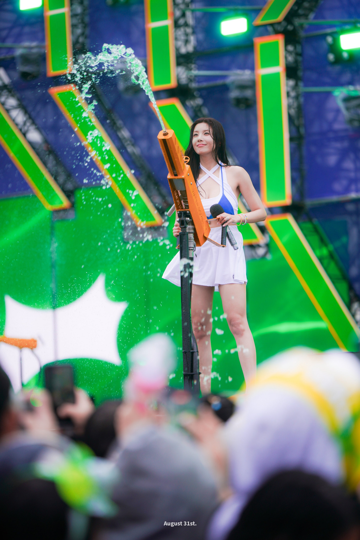 Năm nay, danh hiệu "Nữ thần Waterbomb" có thêm nhiều ứng cử viên như Jeewon (nhóm Cignature), các thành viên nhóm Kiss Of Life... Năm nay, danh hiệu "Nữ thần Waterbomb" có thêm nhiều ứng cử viên như Jeewon (nhóm Cignature), các thành viên nhóm Kiss Of Life...