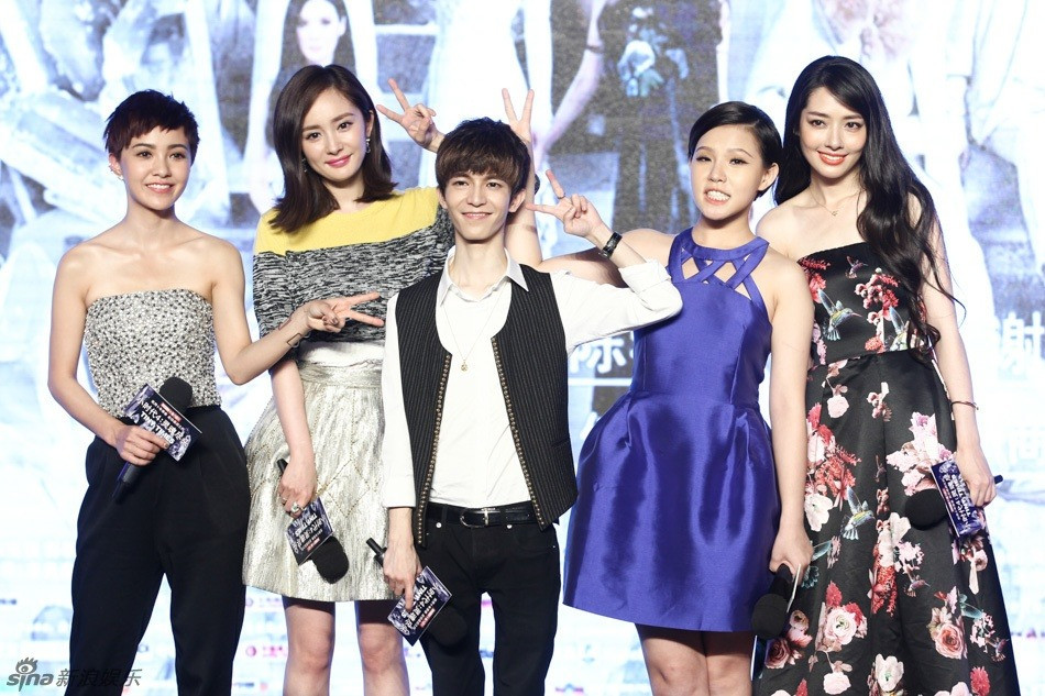 Nhiều nghệ sĩ cảm thấy xấu hổ khi nhận Cây Chổi Vàng, coi đây là vết đen trong sự nghiệp. Nhiều nghệ sĩ cảm thấy xấu hổ khi nhận Cây Chổi Vàng, coi đây là vết đen trong sự nghiệp.