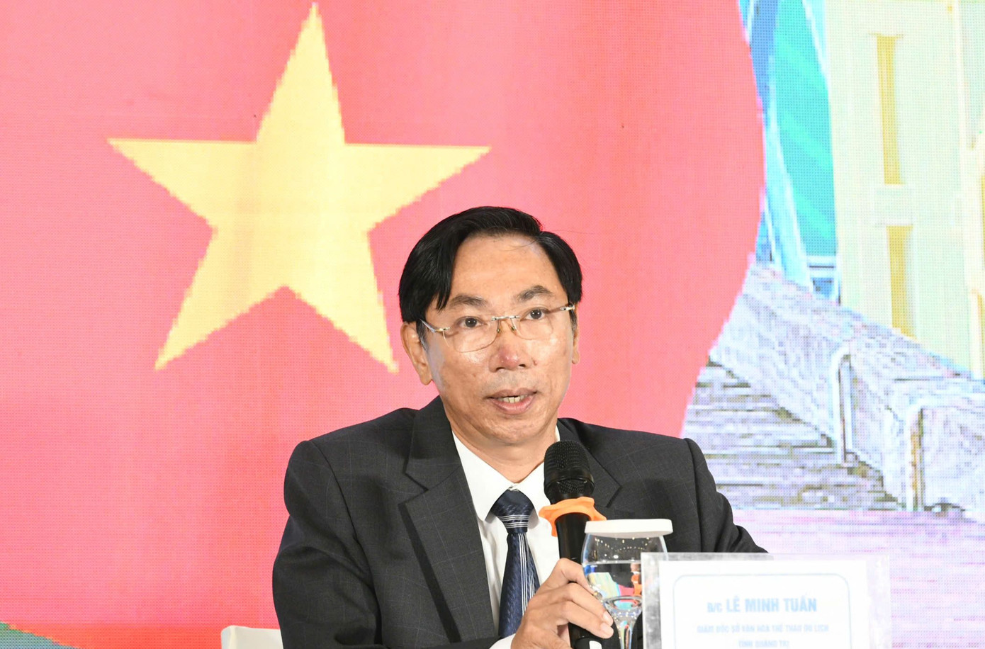 Ông Lê Minh Tuấn - Giám đốc Sở Văn hóa, Thể thao và Du lịch tỉnh Quảng Trị tại họp báo. Ảnh: Trọng Tài. Ông Lê Minh Tuấn - Giám đốc Sở Văn hóa, Thể thao và Du lịch tỉnh Quảng Trị tại họp báo. Ảnh: Trọng Tài.