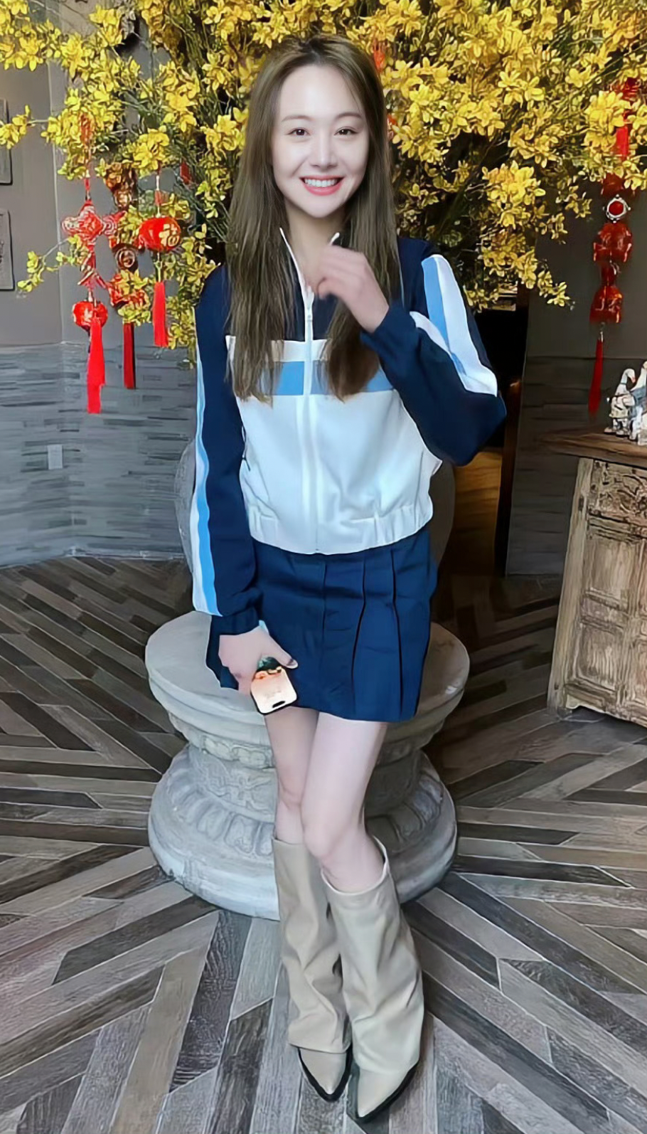 Hình ảnh mới nhất của Trịnh Sảng tại Mỹ. Ảnh: Weibo.