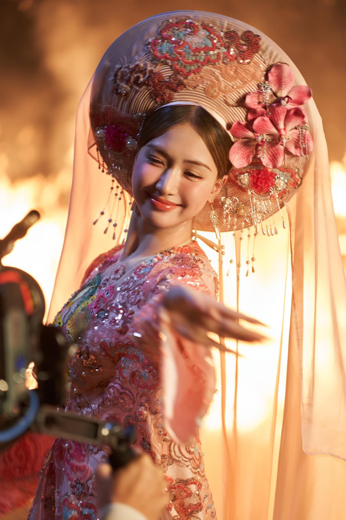 Bắc Bling của Hòa Minzy chạm mốc 100 triệu lượt xem trong ngày 29/3. Bắc Bling của Hòa Minzy chạm mốc 100 triệu lượt xem trong ngày 29/3.