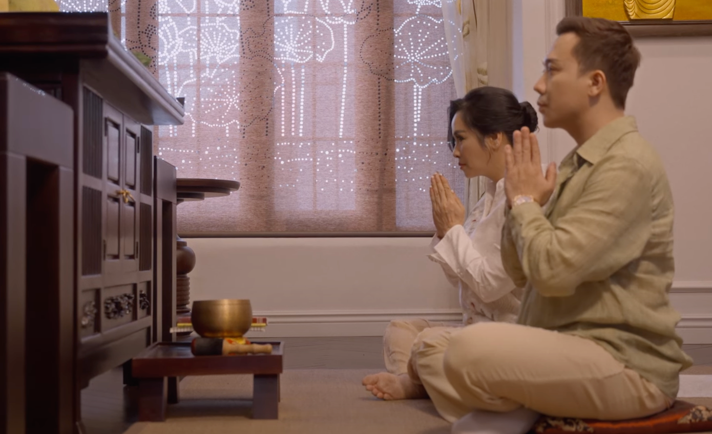 Dàn cameo chất lượng trong MV đơn giản của Thanh Lam.