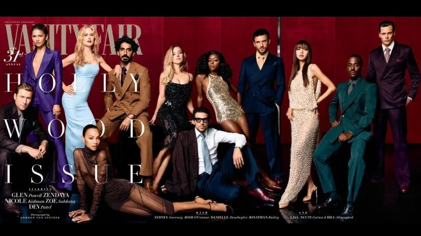 Lisa diện váy trắng xuyên thấu trên tạp chí Vanity Fair cùng dàn sao Hollywood. Lisa diện váy trắng xuyên thấu trên tạp chí Vanity Fair cùng dàn sao Hollywood.