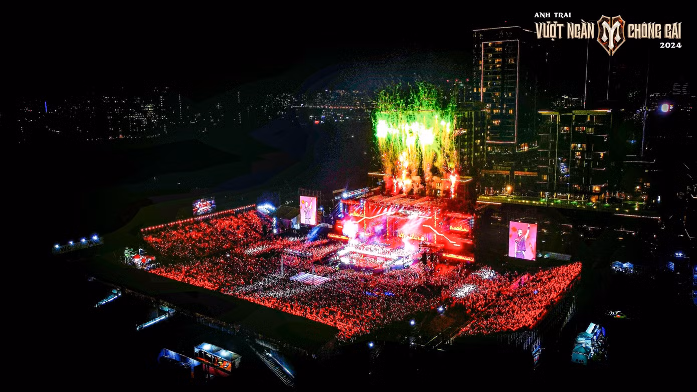 Hai concert ATVNCG và ATSH tổ chức cùng ngày 19/10. Trong tháng 12, hai show tiếp tục đưa concert đến Hà Nội, dự kiến thu hút hàng chục nghìn khán giả. Hai concert ATVNCG và ATSH tổ chức cùng ngày 19/10. Trong tháng 12, hai show tiếp tục đưa concert đến Hà Nội, dự kiến thu hút hàng chục nghìn khán giả.