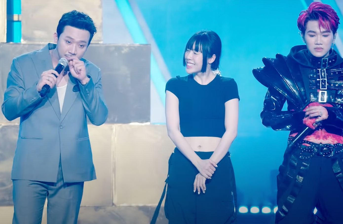 MC Trấn Thành khóc khi nghe chia sẻ của biên đạo Lan Nhi cho màn trình diễn của Captain.