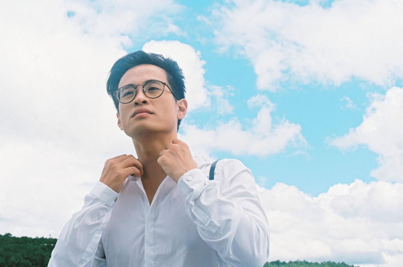 Điều quan trọng với Hà Anh Tuấn là những gì đóng góp cho cuộc sống. Điều quan trọng với Hà Anh Tuấn là những gì đóng góp cho cuộc sống.