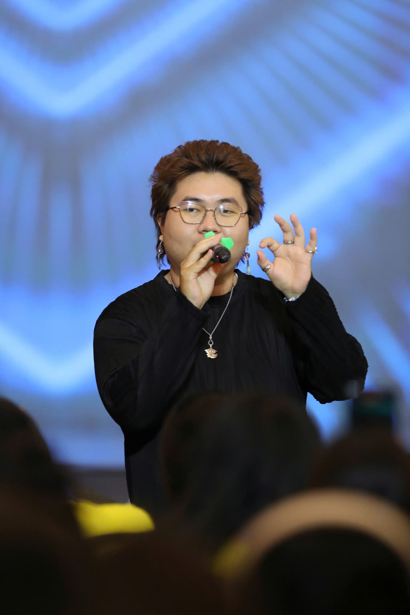 Rapper Tọi biểu diễn. Ảnh: Duy Anh.