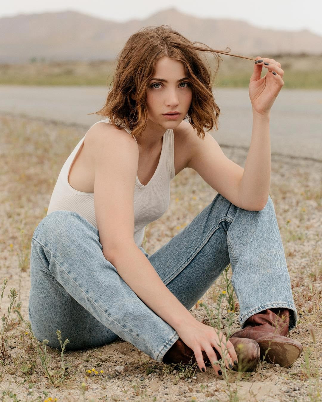 Emily Rudd là fan cứng của manga, anime.
