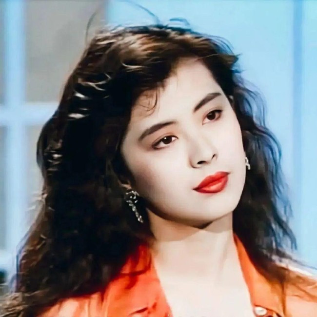 Dung mạo thời trẻ của nữ diễn viên được mệnh danh là &quot;mỹ nhân đẹp nhất lịch sử Hong Kong (Trung Quốc). Ảnh: Weibo.