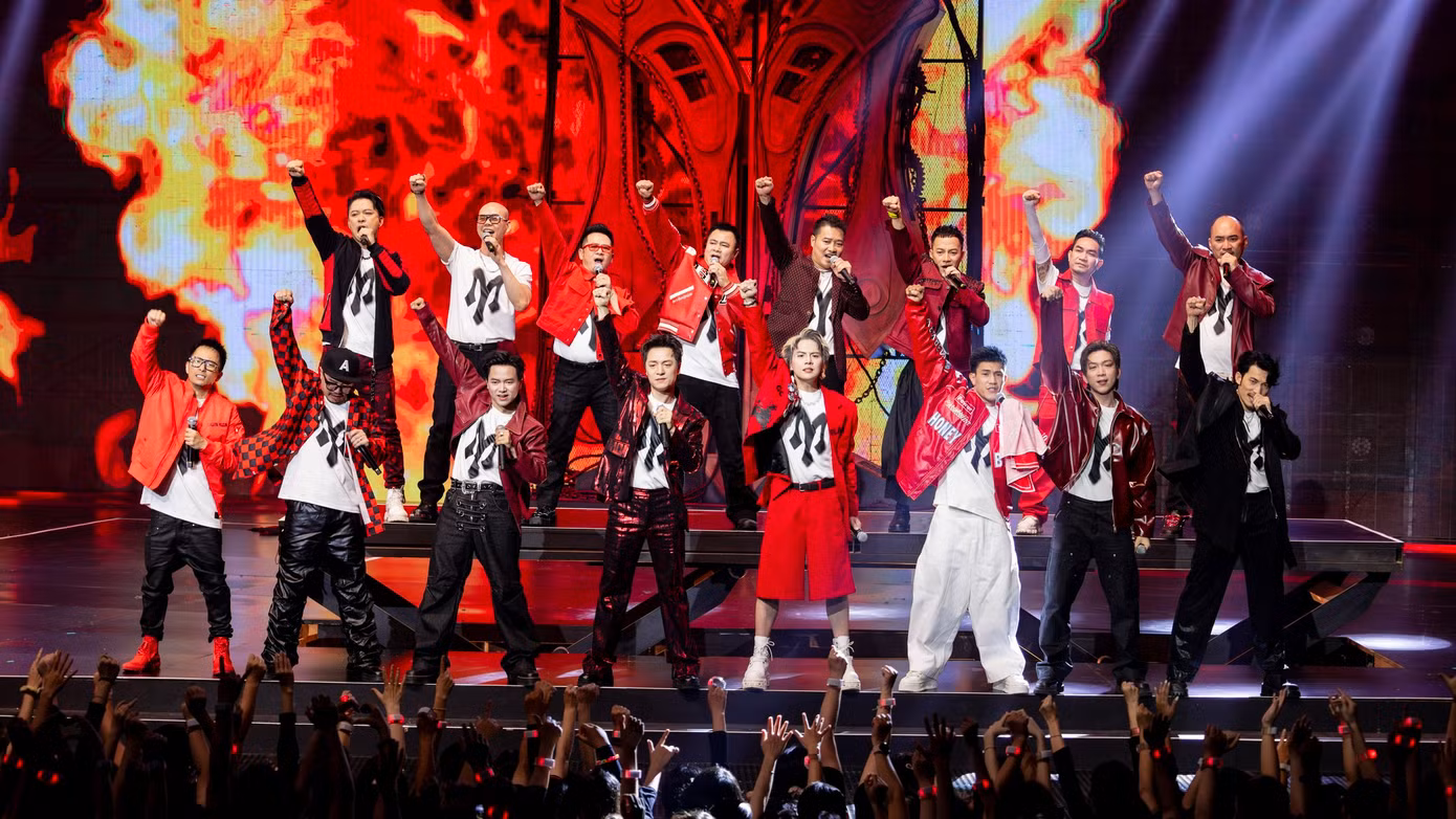Concert ATVNCG hút 20.000 khán giả tham dự. Concert ATVNCG hút 20.000 khán giả tham dự.