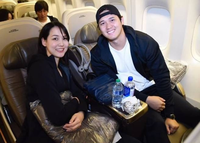 Mamiko Tanaka từng là vận động viên bóng rổ. Ảnh: Yonhap, LA Dodgers.