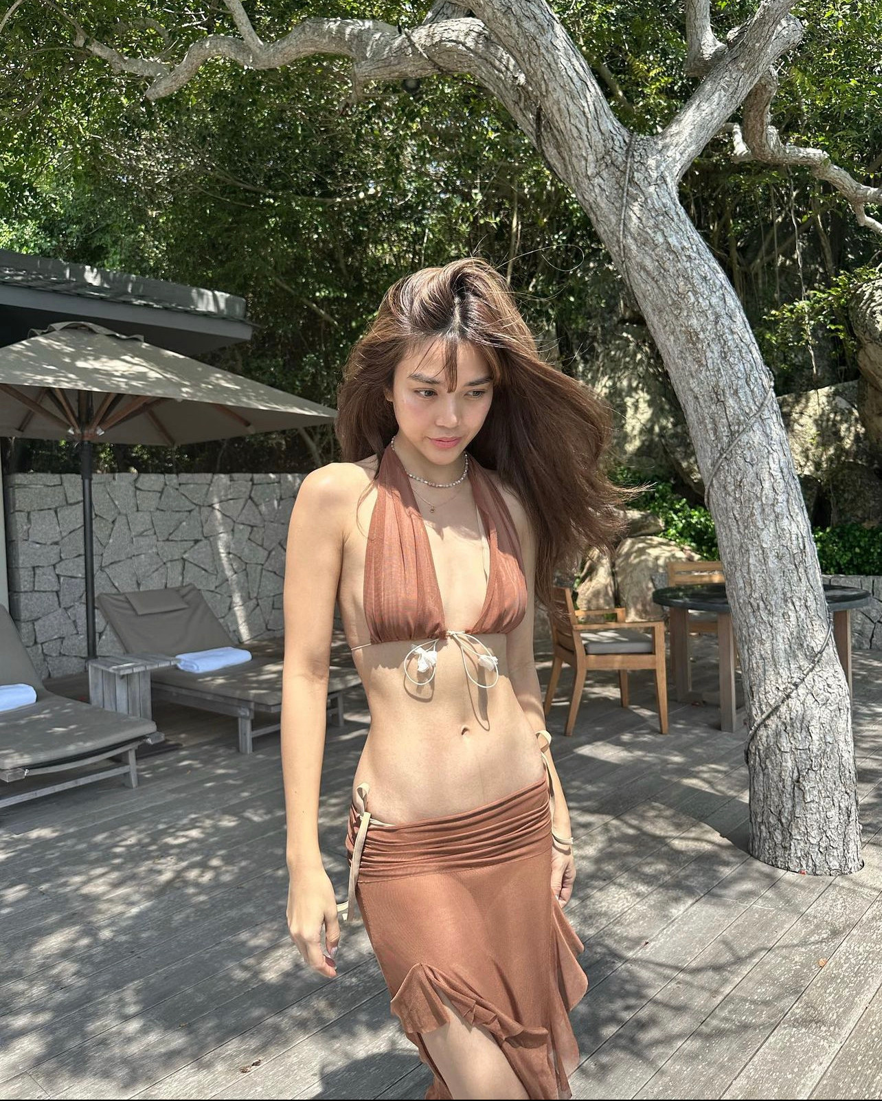 Có gương mặt đẹp, có tài múa, hát, Prang Kannarun là diễn viên được yêu thích của showbiz Thái. Cô được khán giả Việt Nam và châu Á biết đến nhiều hơn nhờ xuất hiện trong bộ phim Ngược dòng thời gian để yêu anh với vai tiểu thư hiền lành Maeying Junward.