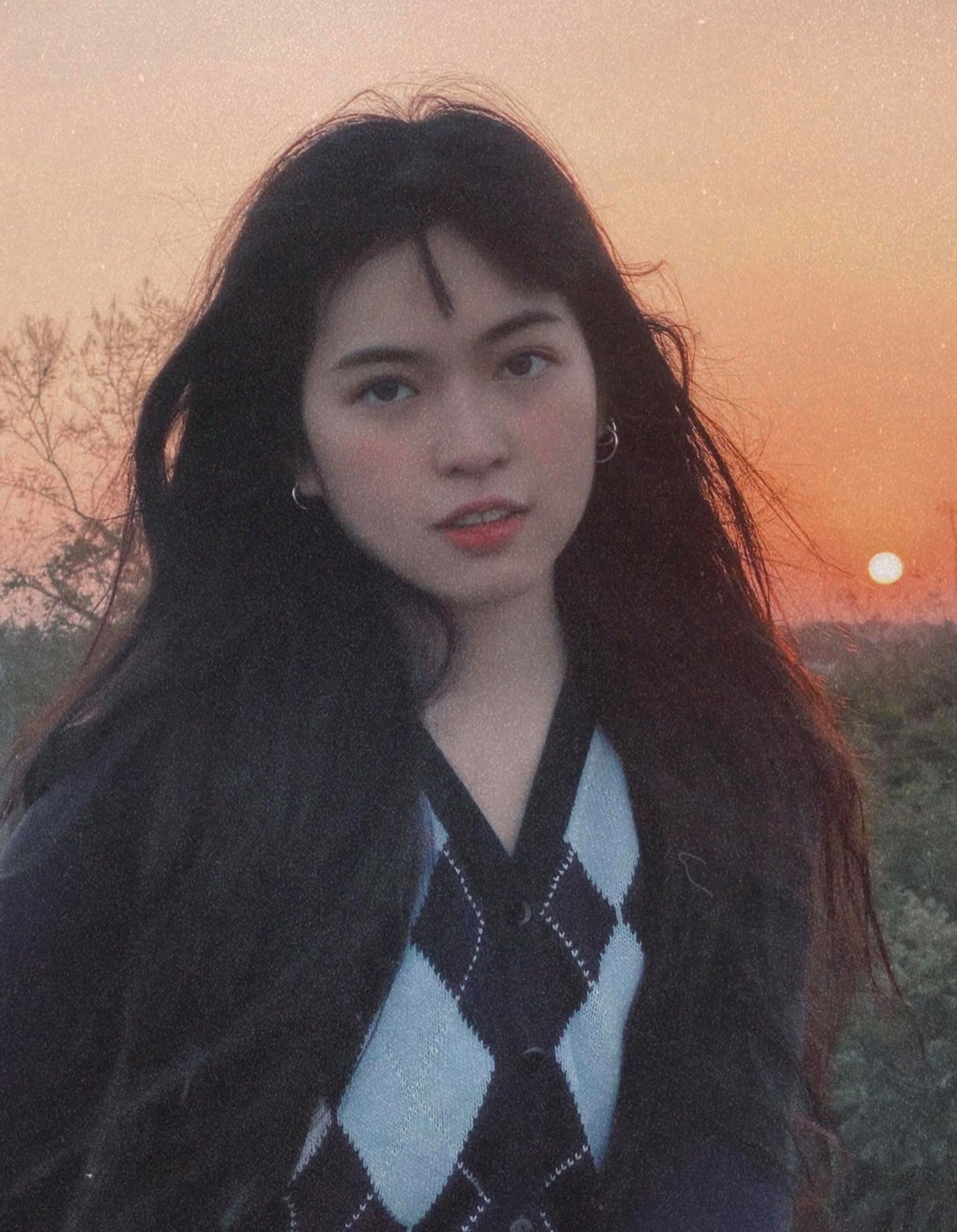 Khánh Vân vướng nhiều ồn ào trong sự nghiệp. Khánh Vân vướng nhiều ồn ào trong sự nghiệp.