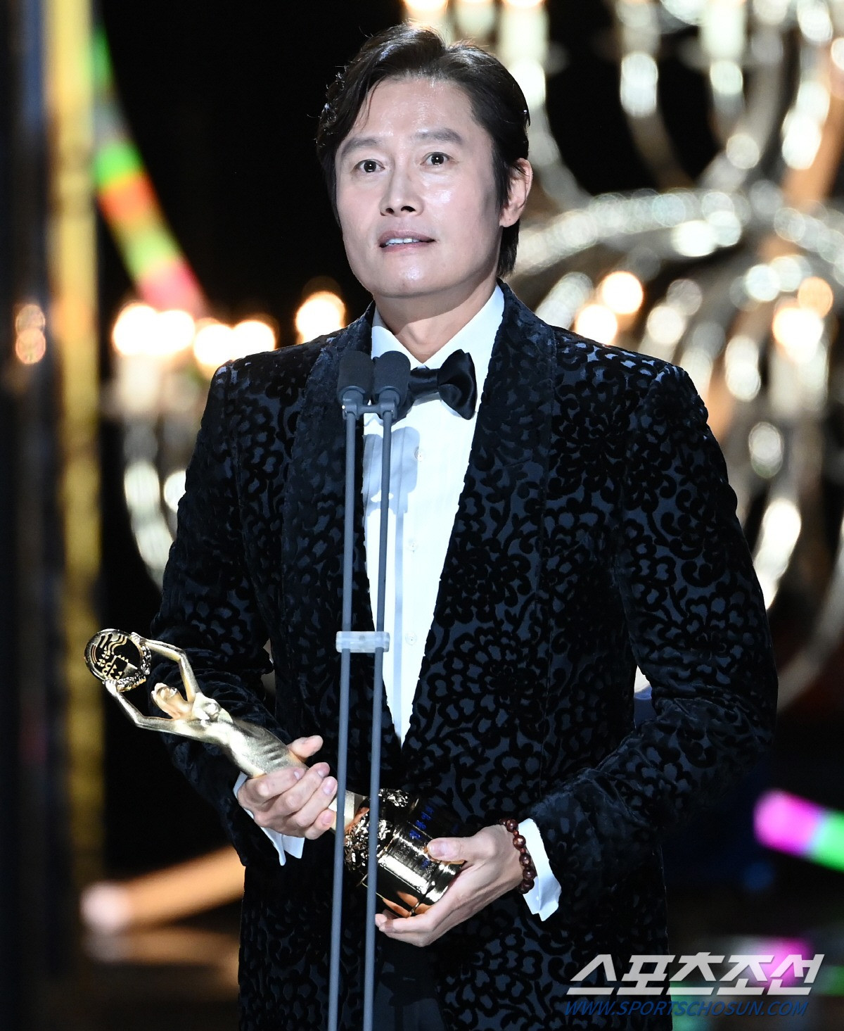 Lễ trao giải thưởng điện ảnh Rồng Xanh lần thứ 44 tổ chức tối 24/11. Lễ trao giải thưởng điện ảnh Rồng Xanh lần thứ 44 tổ chức tối 24/11.