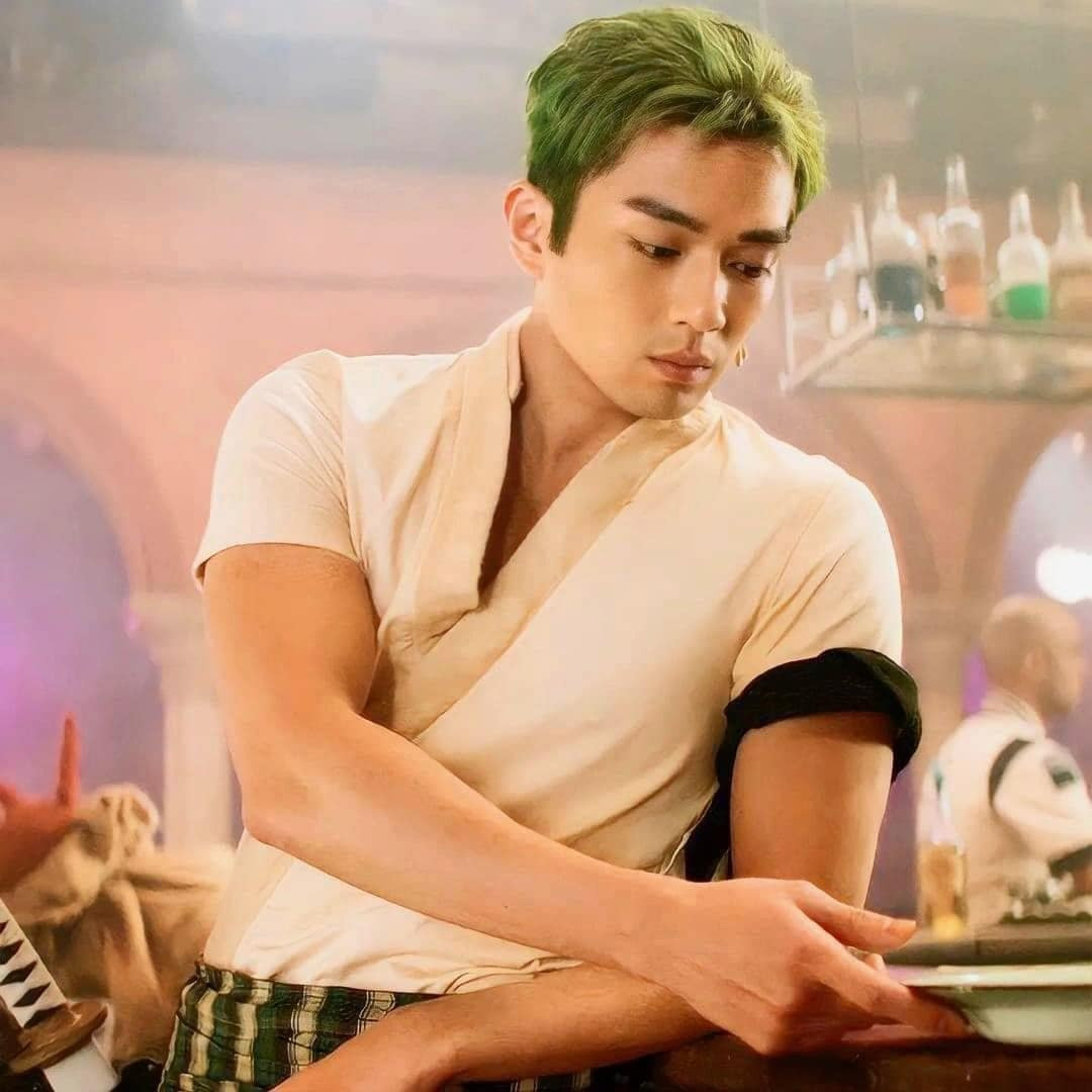 Mackenyu tạo &quot;bão&quot; với vai Zoro trong One Piece live-action. Anh tiếp tục theo đuổi những dự án mới và được đánh giá là một trong những diễn viên trẻ triển vọng của giới giải trí Nhật Bản. Ảnh: X.