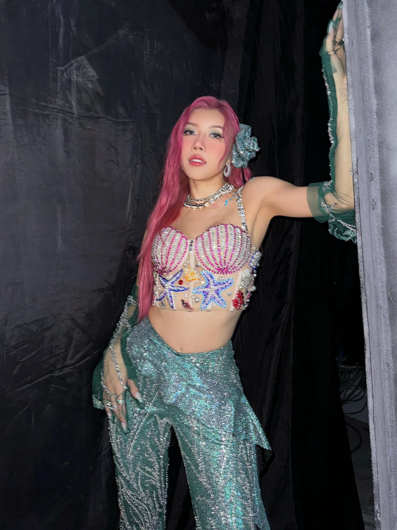 Trang Pháp được đánh giá là chị đẹp toàn năng, là ứng cử viên sáng giá cho vị trí quán quân Chị đẹp đạp gió rẽ sóng.