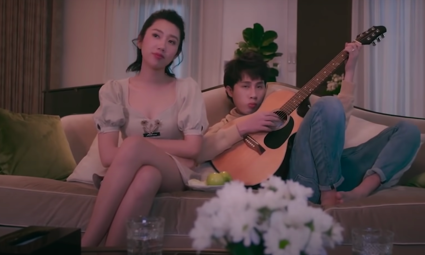 Thúy Ngân và Jack trong mini drama Không thể rời mắt.