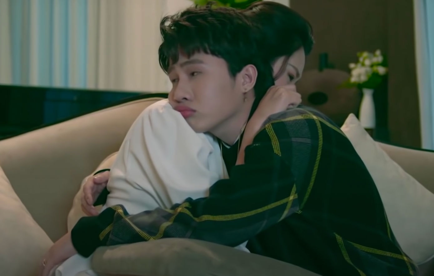 Thúy Ngân và Jack trong mini drama Không thể rời mắt.