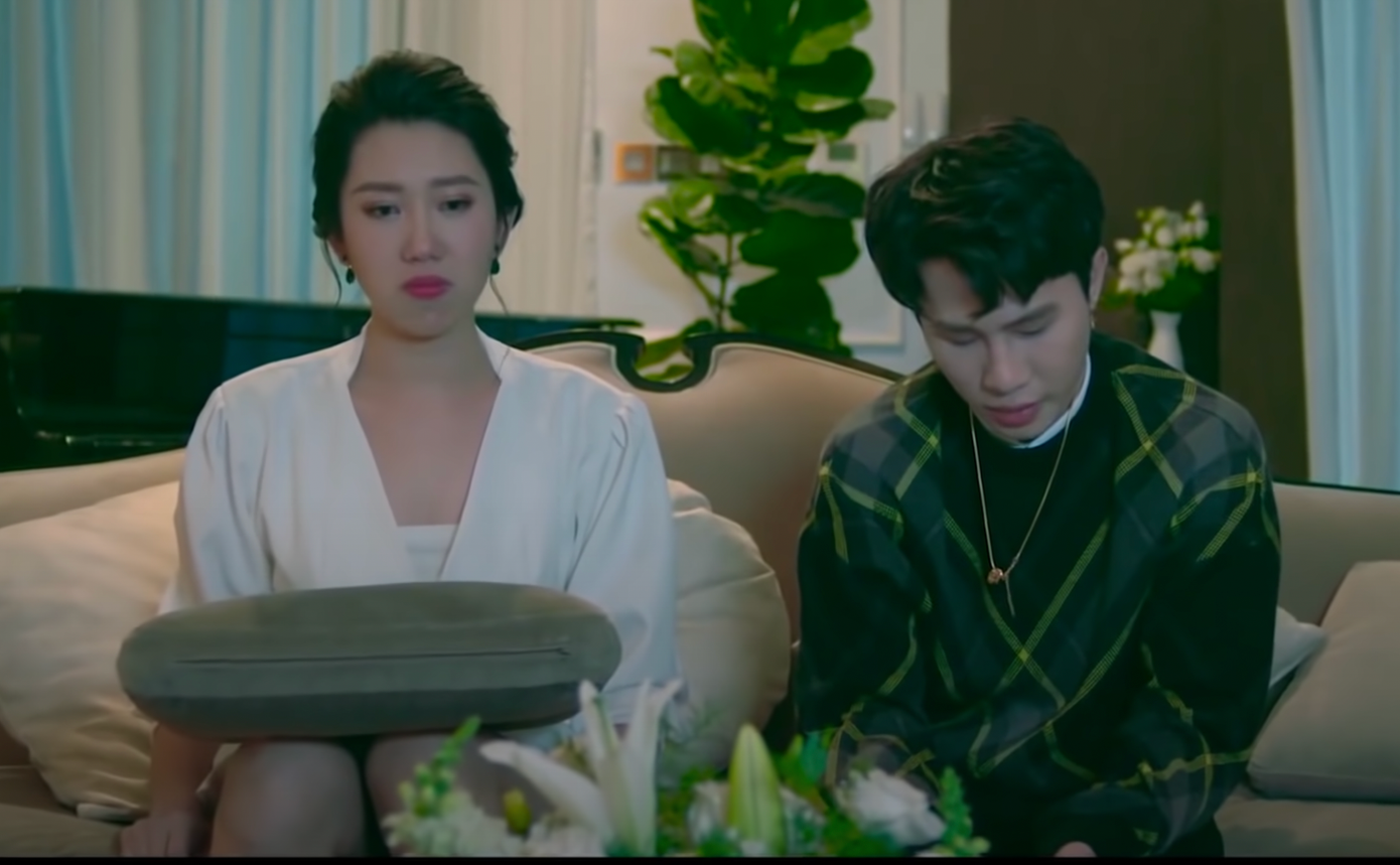 Thúy Ngân và Jack trong mini drama Không thể rời mắt.