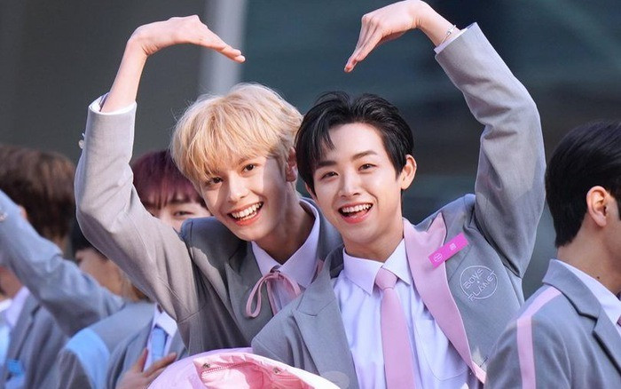 Đặng Hồng Hải và Nguyễn Thành Công (phải) tại Boys Planet 999.