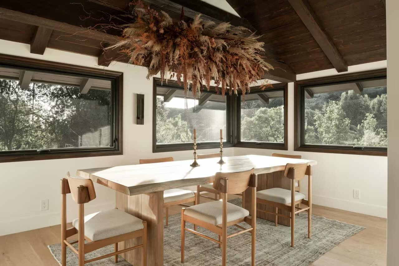 Bên trong căn nhà gần 100 tỷ đồng Lisa (BlackPink) mới tậu. Bên trong căn nhà gần 100 tỷ đồng Lisa (BlackPink) mới tậu.