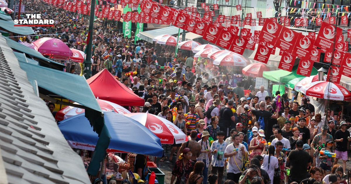 Theo Bangkokbiznews, tổng cộng có 1.000 sự kiện đã được tổ chức tại 41 trung tâm mua sắm trên cả nước trong tháng 4, gồm các hoạt động giải trí, té nước, lễ hội âm nhạc, chương trình di sản thế giới và văn hóa Thái Lan…