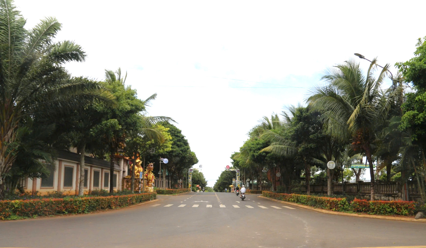 Bộ mặt nông thôn ở các xã nông thôn mới nâng cao có nhiều khởi sắc