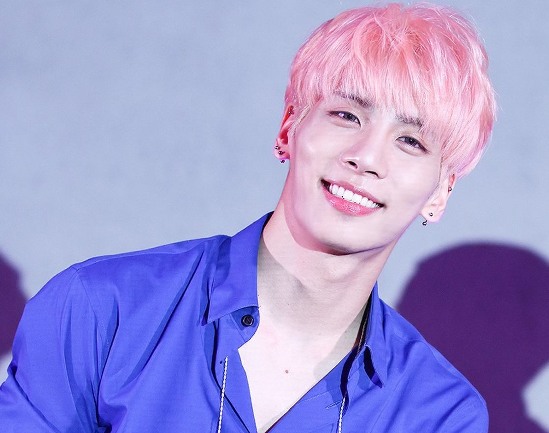 Nhiều ca sĩ thần tượng lựa chọn cái chết khi tuổi đời còn trẻ. Nhiều ca sĩ thần tượng lựa chọn cái chết khi tuổi đời còn trẻ.