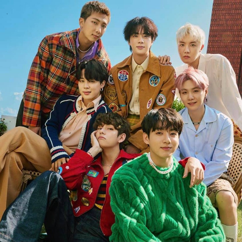 BTS đồng ý tái ký hợp đồng với HYBE nhận khoản đặt cọc khủng. BTS đồng ý tái ký hợp đồng với HYBE nhận khoản đặt cọc khủng.