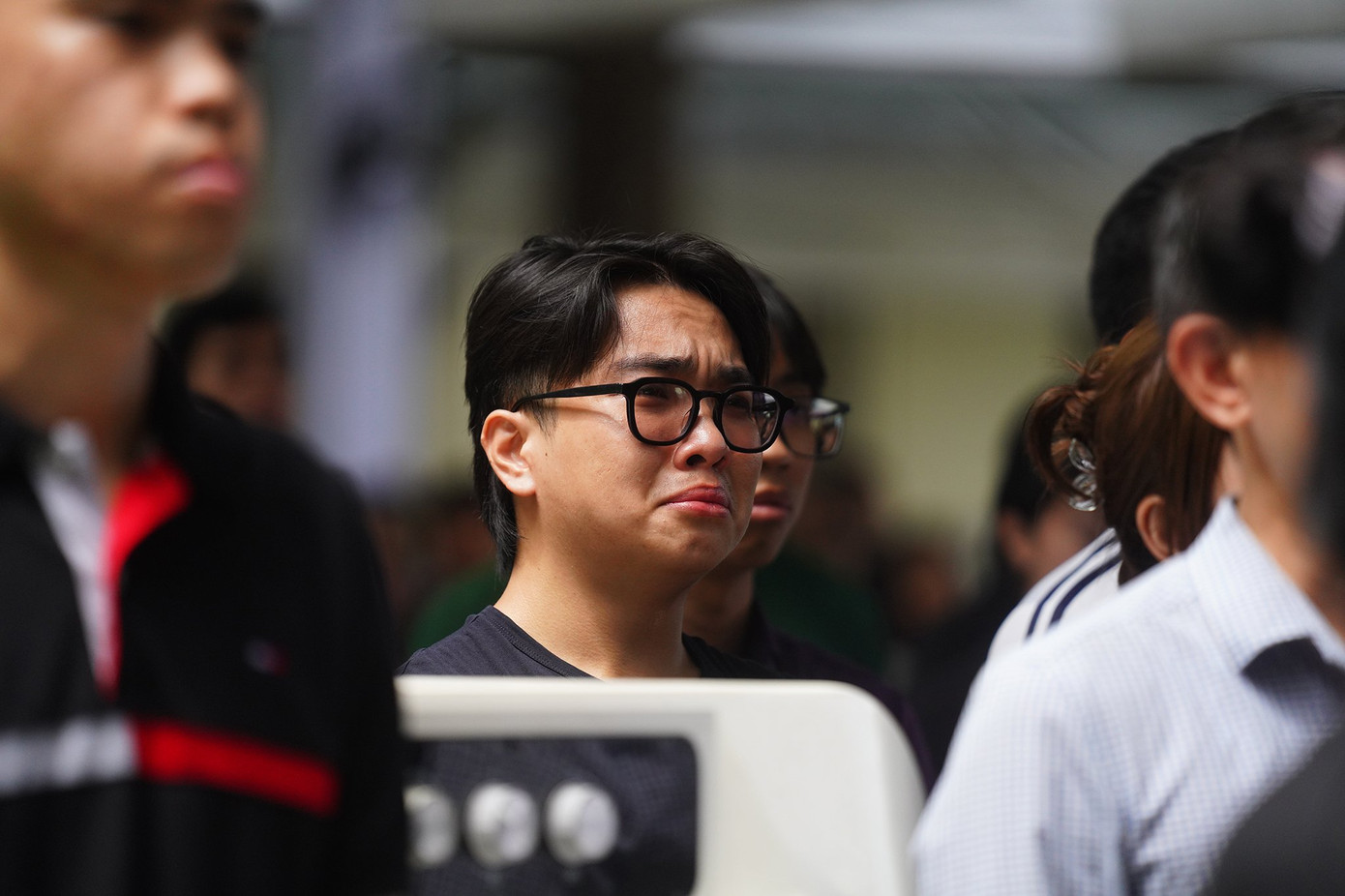 Nước mắt tiếc thương của người dân TPHCM đưa tiễn Tổng Bí Thư Nguyễn Phú Trọng về nơi an nghỉ.