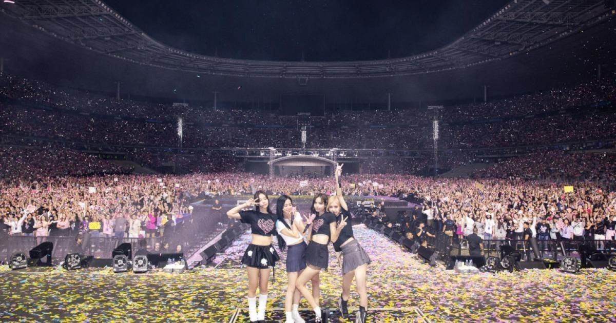 Buổi hòa nhạc của BlackPink tại State De France. Ảnh: Scutix.