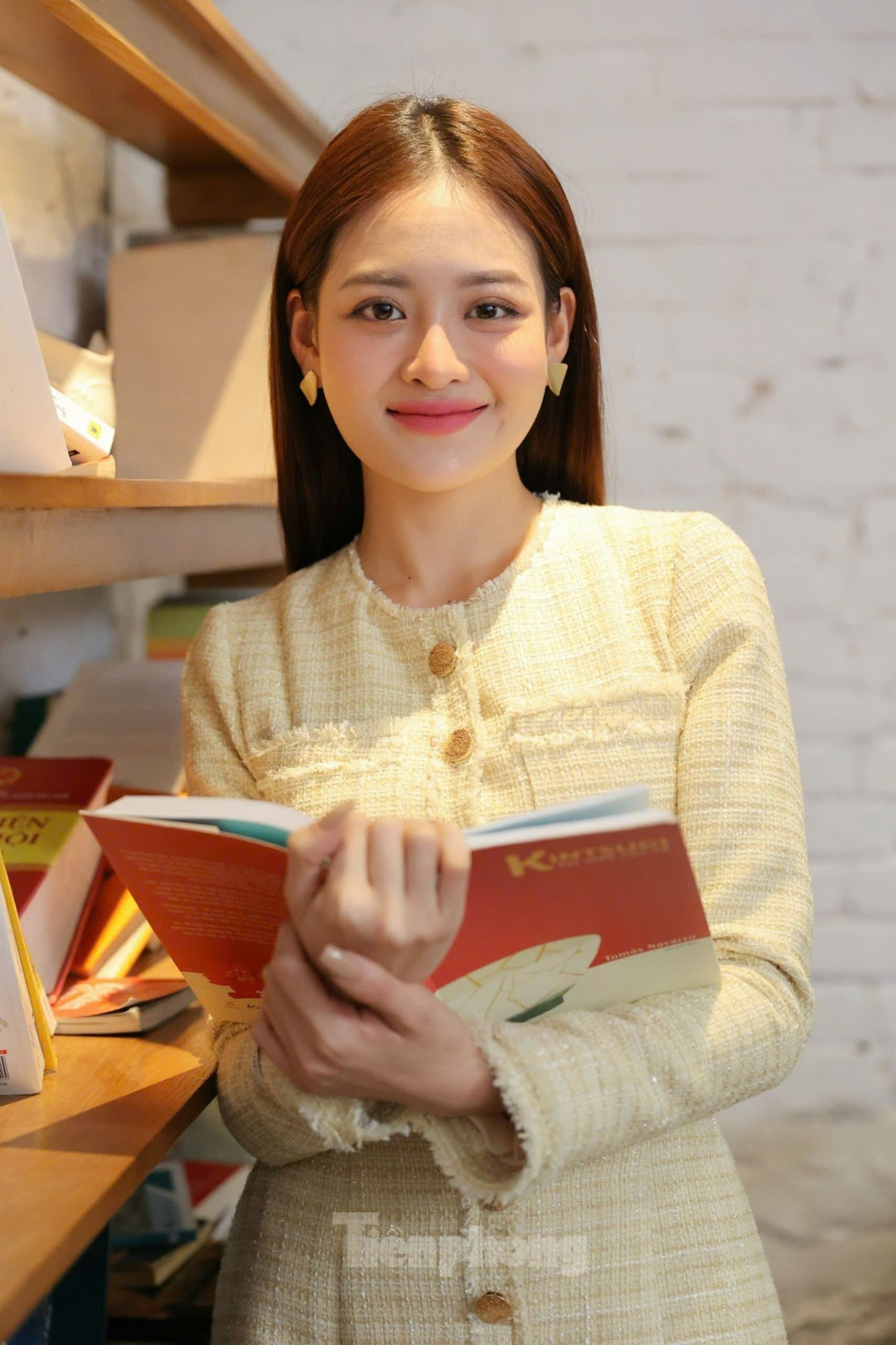 Thùy Anh lên tiếng làm rõ ồn ào mẫu thuẫn với nhà sản xuất phim Bước ngoặt.