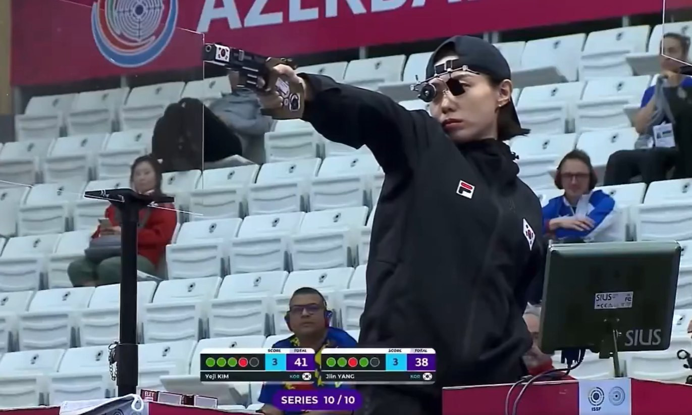 Trang cá nhân của nữ xạ thủ 31 tuổi thu hút thêm nhiều lượt theo dõi từ fan quốc tế sau khi màn thể hiện của cô tại Olympic “viral”. Trang cá nhân của nữ xạ thủ 31 tuổi thu hút thêm nhiều lượt theo dõi từ fan quốc tế sau khi màn thể hiện của cô tại Olympic “viral”.