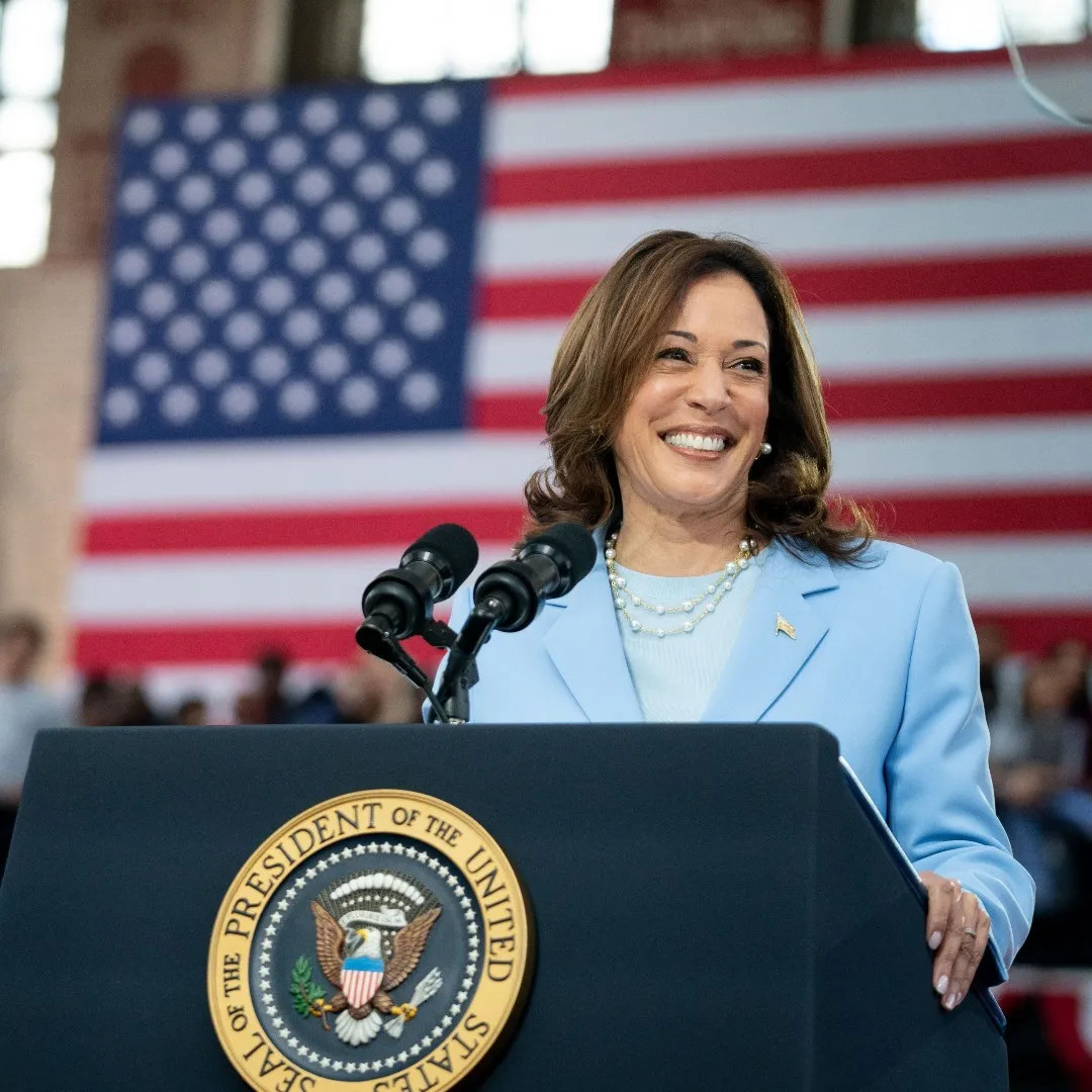 Phó Tổng thống Kamala Harris (59 tuổi) - đang được đề xuất là ứng cử viên tổng thống của đảng Dân chủ trong cuộc đua vào Nhà trắng năm nay. Ảnh: @kamalaharris.