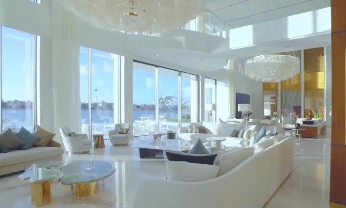 Dinh thự tỷ phú giàu nhất châu Á tặng con trai lập gia đình.