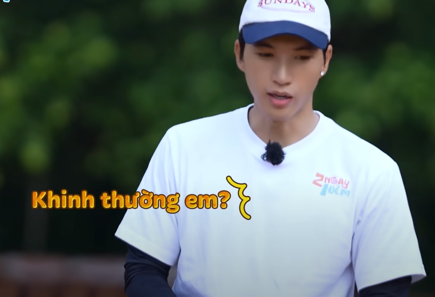 Trường Giang không công nhận chiến thuật của Ngô Kiến Huy, khẳng định Hieuthuhai không thể trả lời đúng câu hỏi. Trường Giang không công nhận chiến thuật của Ngô Kiến Huy, khẳng định Hieuthuhai không thể trả lời đúng câu hỏi.