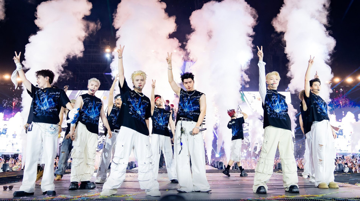 "Anh trai vượt ngàn chông gai" và "Anh trai say hi" đều tổ chức concert tối 19/10 tại TP Thủ Đức, TPHCM. "Anh trai vượt ngàn chông gai" và "Anh trai say hi" đều tổ chức concert tối 19/10 tại TP Thủ Đức, TPHCM.