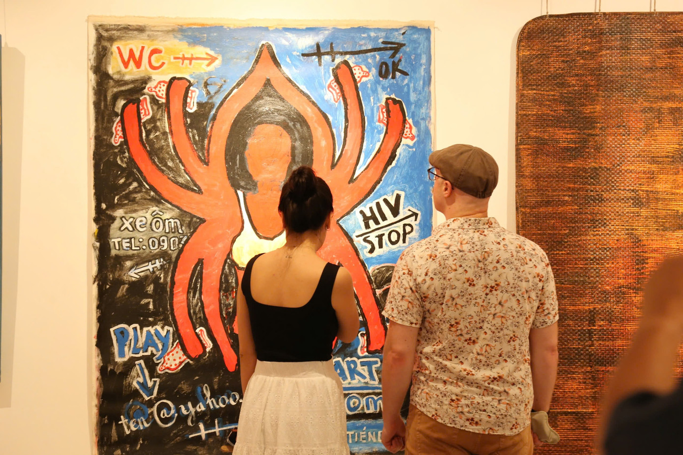 Những cảm xúc nhức nhối trong tranh của Tiến Văn Miếu. Những cảm xúc nhức nhối trong tranh của Tiến Văn Miếu.