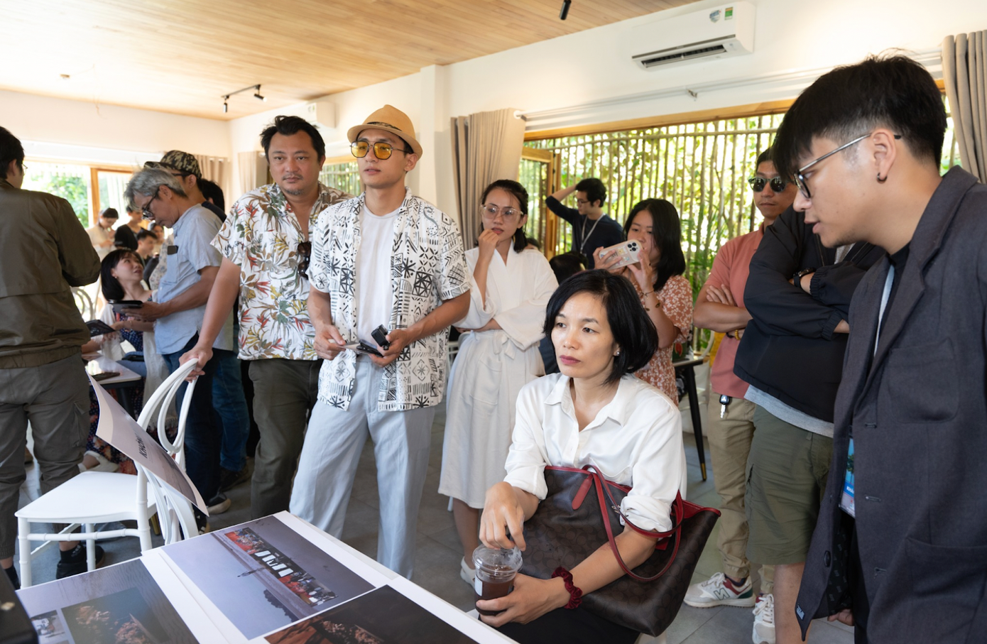 Với mong muốn kết nối và mở rộng điện ảnh đến với nhiều người hơn, Tiệc phim La Gi 2024 đặc biệt mở ra lớp hướng dẫn liên quan đến điện ảnh dành cho người dân bản địa, lớp Master Workshop chuyên sâu dành cho các nhà làm phim trẻ, Master Workshop về “Con đường trở thành nhà sản xuất phim”, Master Workshop “Tư duy hình ảnh”… với sự hướng dẫn của các nhà sản xuất, quay phim xuất sắc tại Việt Nam, từng được đề cử nhiều hạng mục quốc tế.