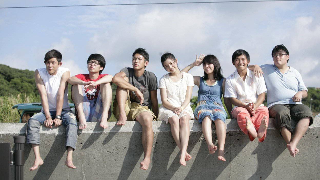 Cô gái năm ấy chúng ta cùng theo đuổi là bộ phim kinh điển của dòng phim thanh xuân.