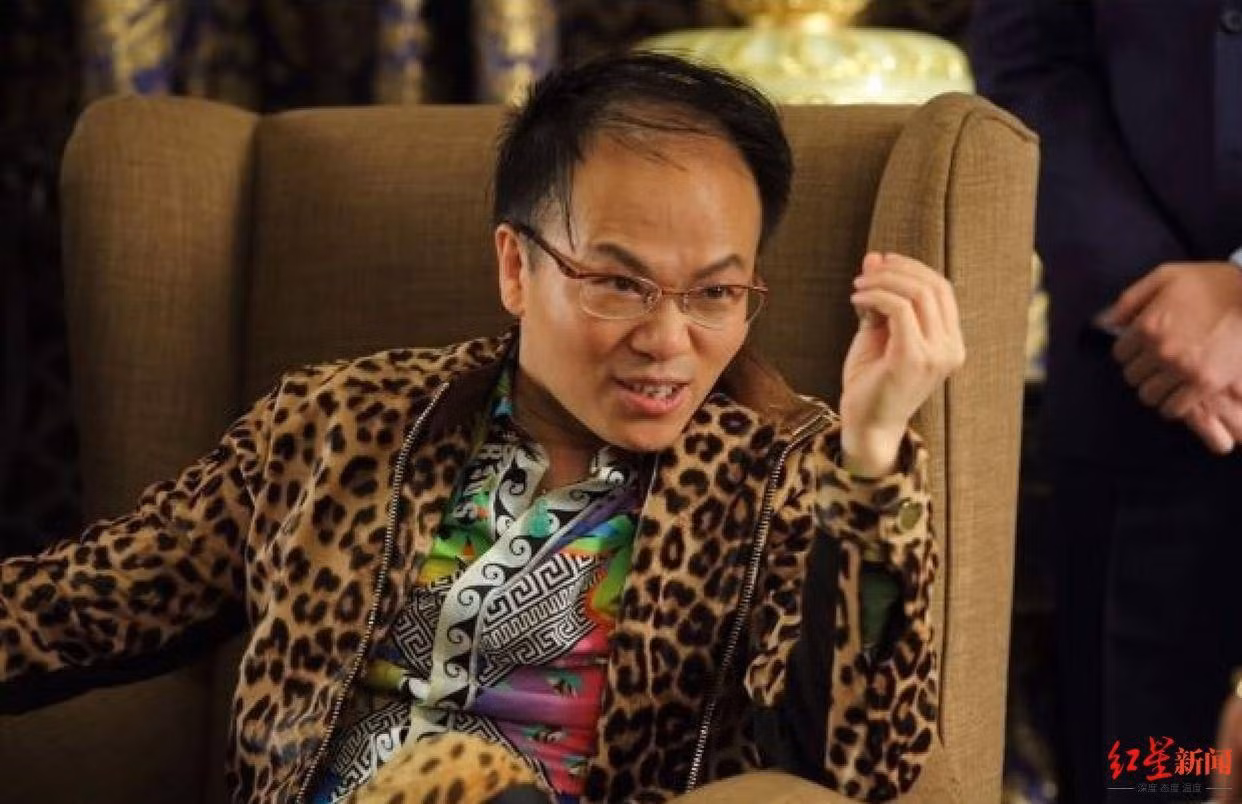 Trịnh Ký Phong từng đóng Mỹ nhân ngư bị bắt.