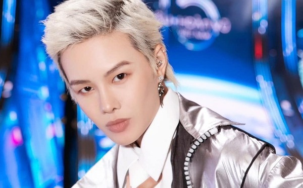 Hà Kino bị chê tài năng trong show Chị đẹp. Hà Kino bị chê tài năng trong show Chị đẹp.