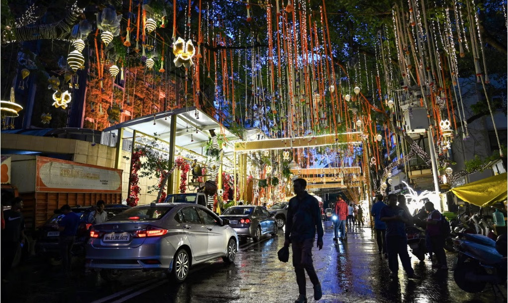 Khung cảnh tráng lệ bên ngoài nơi tổ chức đám cưới. Ảnh: Getty.