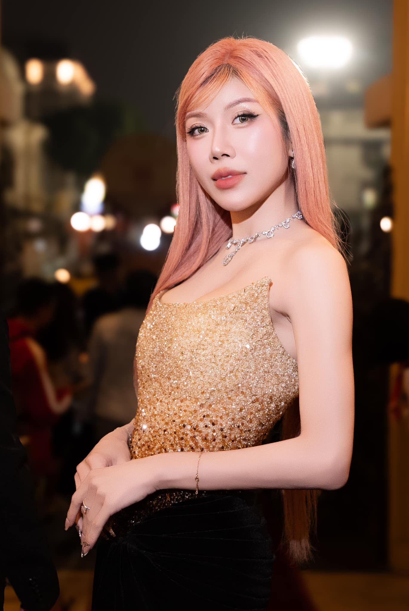 Trang Pháp mang đến Giải Cống hiến 2025 màn trình diễn ca khúc Barbie với bản phối mới.