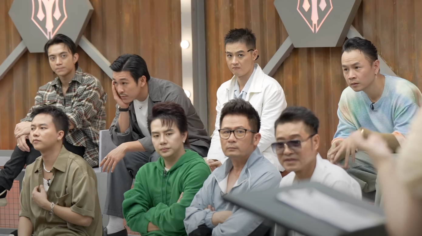 Hai nhóm bất kỳ kết hợp với nhau trong Công diễn 2, nếu chương trình Việt Nam đi đúng theo trình tự luật chơi bản gốc, tránh tình trạng nhóm quá yếu, nhóm mạnh áp đảo. Ảnh: CMH. Hai nhóm bất kỳ kết hợp với nhau trong Công diễn 2, nếu chương trình Việt Nam đi đúng theo trình tự luật chơi bản gốc, tránh tình trạng nhóm quá yếu, nhóm mạnh áp đảo. Ảnh: CMH.