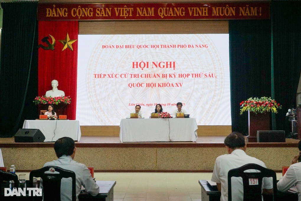 Hội nghị tiếp xúc cử tri quận Liên Chiểu được tổ chức trước Kỳ họp thứ 6, Quốc hội khóa XV (Ảnh: Hoài Sơn).